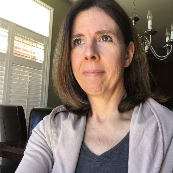 Meet your Posher, Hazel - Picture 1 of 2